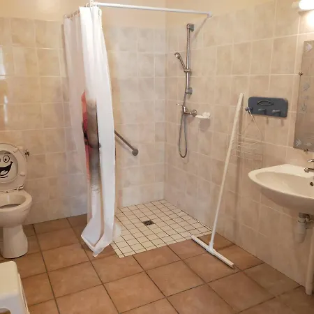 D'hotes De L'auberge L'astrassadou Pensión Rézentières