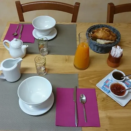D'hotes De L'auberge L'astrassadou Pensión *